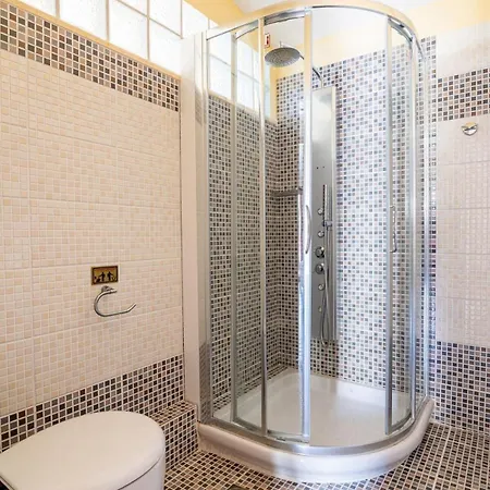 בית נופש Greka Ioanian Maisonette - Pool & Seaview Bliss *